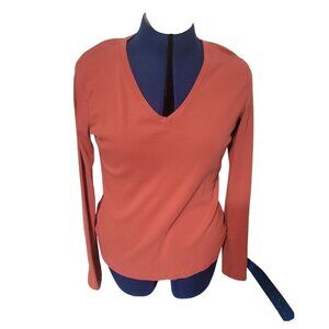 Eddie Bauer Womens V-Neck Long Sleeve Rust Top M 100%‎ Cotton Made In Peru